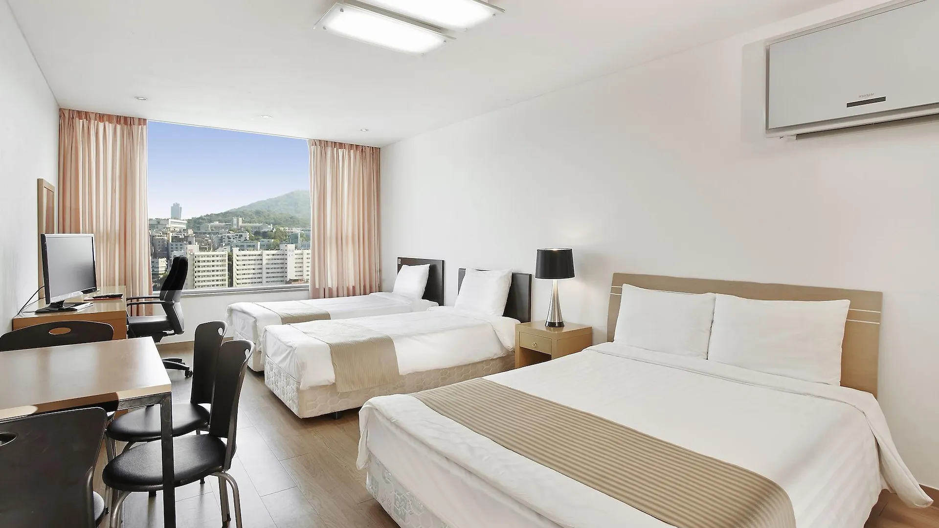 Apartment Hyundai Residence Seoul